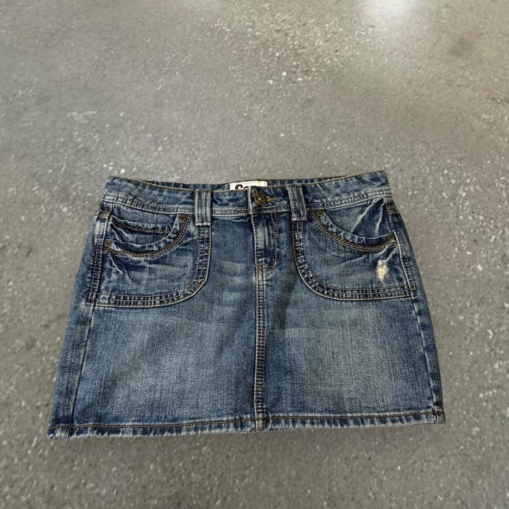 SO Blue Denim Mini Skirt Y2K Distressed Medium Wash Size 9 Women